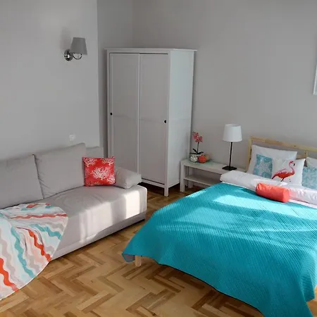 Flamingo City Centre Apartman